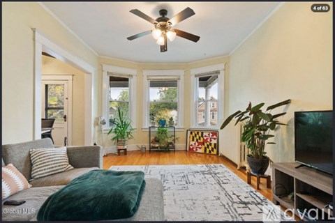 685 Myrtle Avenue 3 Beds Apartment for Rent