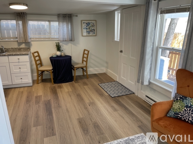 522 1/2 N Spruce St 1 Single Family Home for Rent - Photo gallery 5