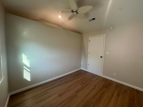 1762 Buck Harbor Rd 3 Beds Apartment for Rent