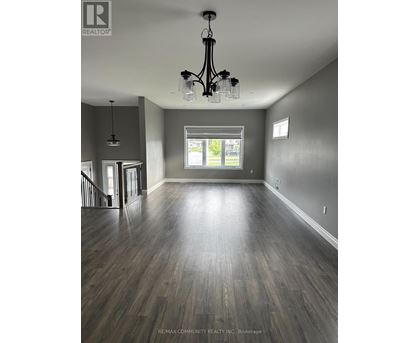 10 REDWOOD DRIVE 3 Beds House for Rent - Photo gallery 1
