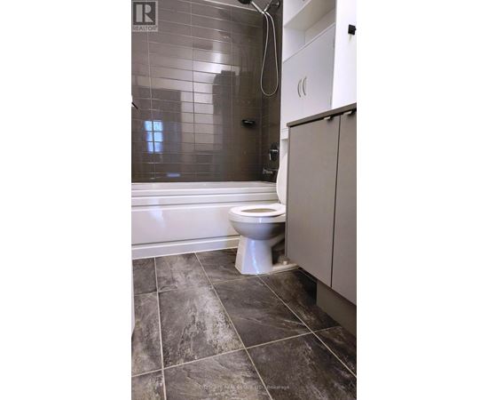 B208 - 3200 DAKOTA COMMON 2 Beds Apartment, Condo, Home for Rent - Photo gallery 4