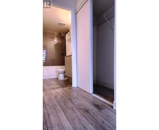 B208 - 3200 DAKOTA COMMON 2 Beds Apartment, Condo, Home for Rent - Photo gallery 5