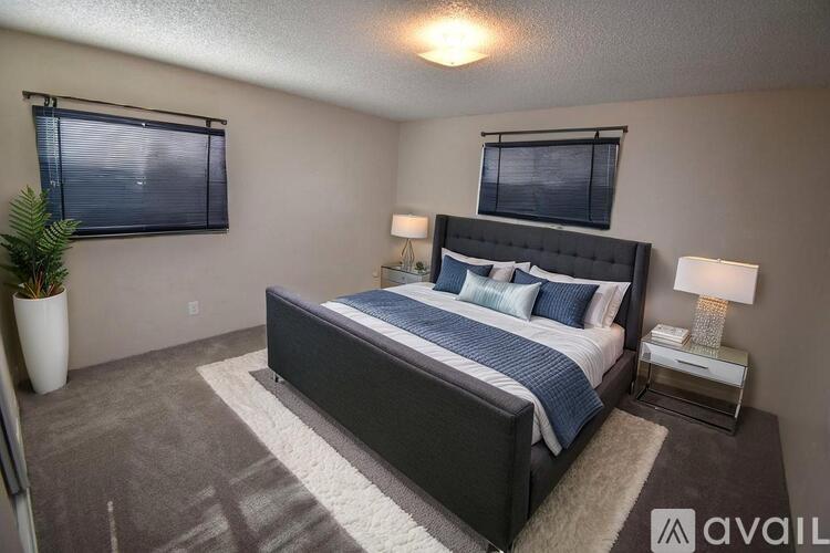 4701 W Dakota Ave 2 Beds Apartment for Rent - Photo gallery 5