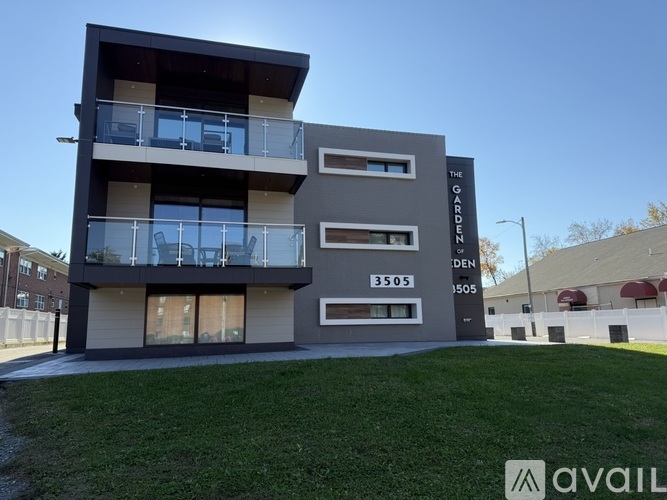 3505 Clarks Ln 3 Beds Apartment for Rent - Photo gallery 1