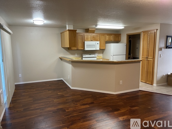 2615 A St 3 Beds Apartment for Rent - Photo gallery 3