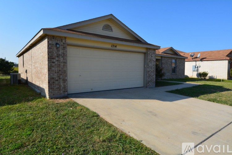 1714 Freedom Loop 4 Beds Single Family Home for Rent - Photo gallery 3