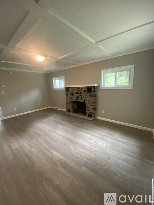 4 Rose Lane 2 Beds Single Family Home for Rent - Photo gallery 4