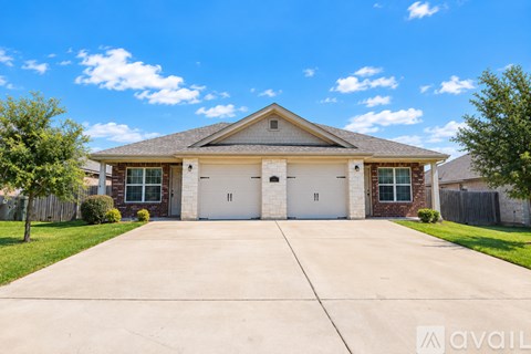 620 Paseo Del Plata Dr 3 Beds Apartment for Rent