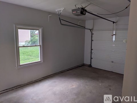 3805 N Osage St 3 Beds Apartment for Rent