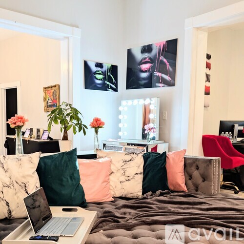 443 Burton Ave 1 Apartment for Rent - Photo gallery 1
