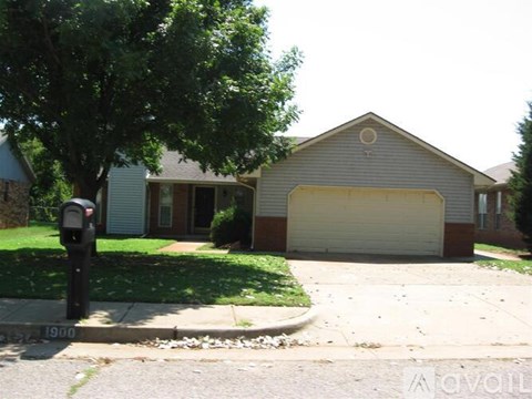 1900 Gray Fox Dr 3 Beds Apartment for Rent