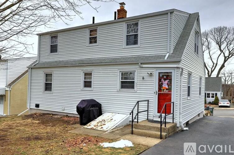 815 Ruth Street 4 Beds Single Family Home for Rent - Photo gallery 2