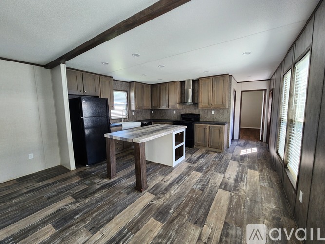 5500 FM 2004 #9 3 Beds Single Family Home for Rent - Photo gallery 2