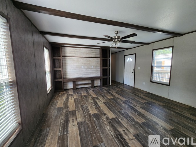 5500 FM 2004 #9 3 Beds Single Family Home for Rent - Photo gallery 3