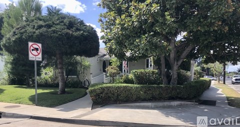 10802 Howard Street 2 Beds Apartment for Rent