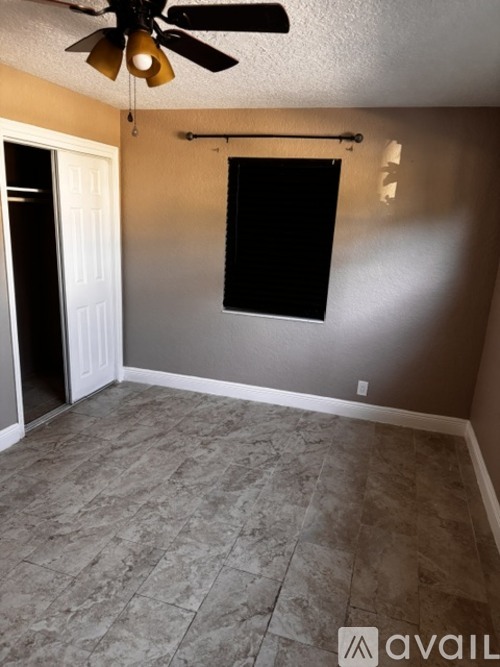 419 West Palm Street 3 Beds Single Family Home for Rent - Photo gallery 1