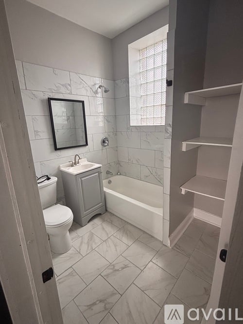 2427 S Spaulding Ave 3 Beds Apartment for Rent - Photo gallery 2