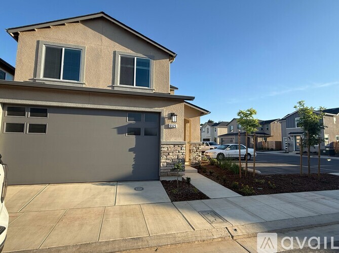 6525 E Clingstone Dr. 3 Beds Single Family Home for Rent - Photo gallery 1