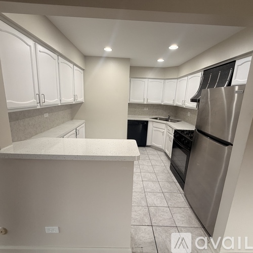153 North Gregory Street 2 Beds Condo for Rent - Photo gallery 3