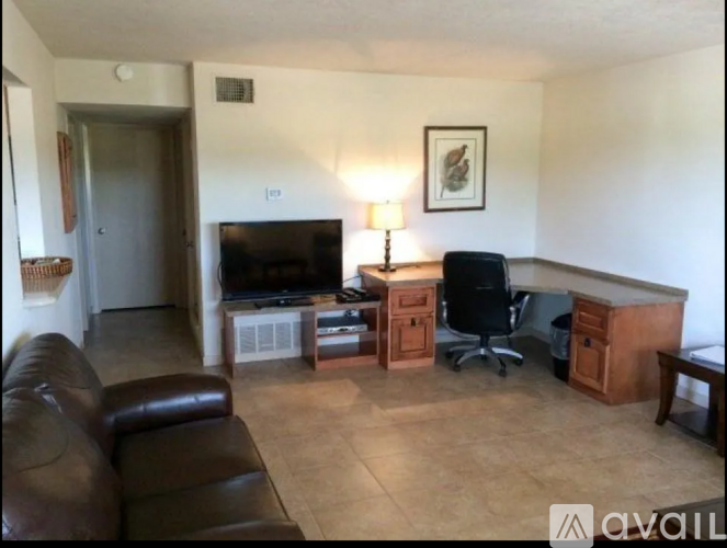 106 Fairway Dr 2 Beds Apartment for Rent - Photo gallery 2