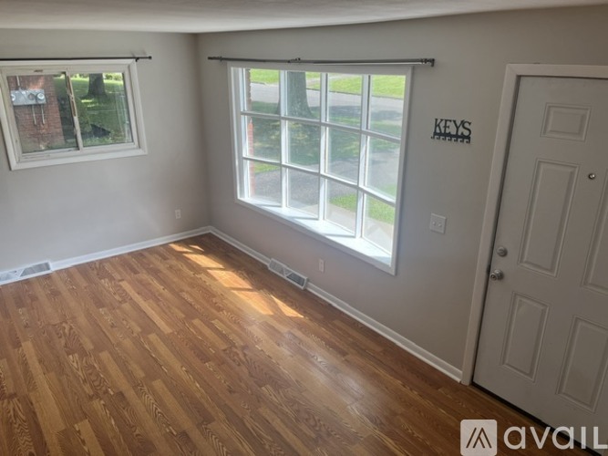 2601 Smith Drive 3 Beds Apartment for Rent - Photo gallery 2