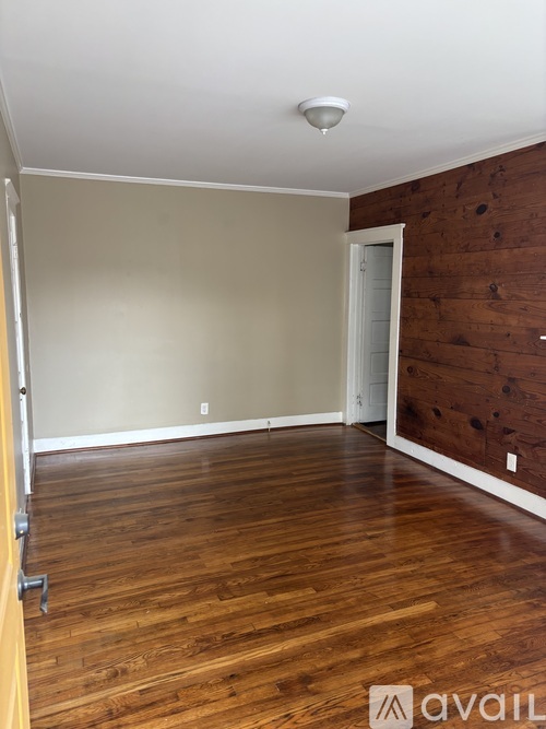 157 E State St Studio Apartment for Rent - Photo gallery 2