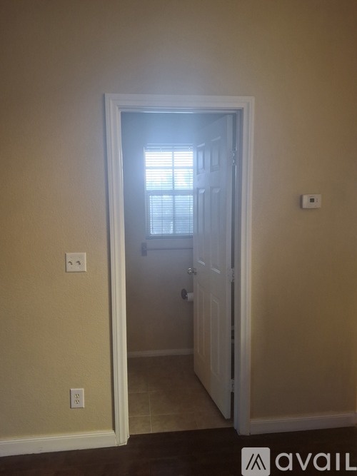 1420 Bow Creek Court 3 Beds Single Family Home for Rent - Photo gallery 3