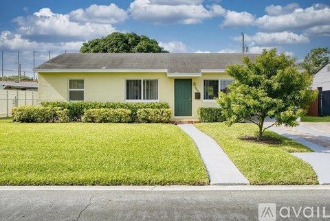 906 Lytle St 3 Beds Apartment for Rent