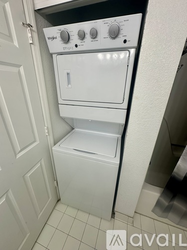 3635 Seaside Dr 2 Beds Apartment for Rent - Photo gallery 3