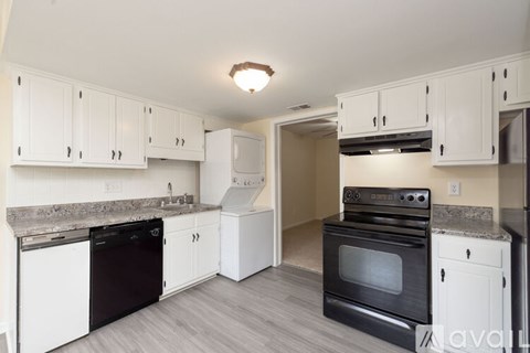1533 Americana Drive 3 Beds Apartment for Rent