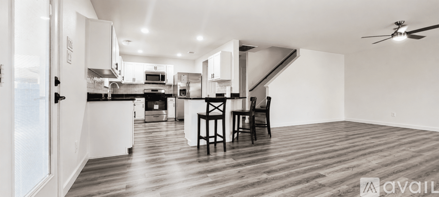 7718 Muley Ln 3 Beds Single Family Home for Rent - Photo gallery 4