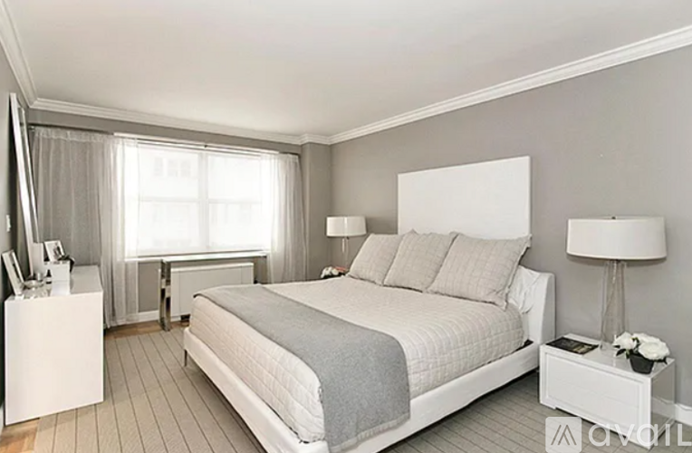 506 E 76th St 2 Beds Apartment for Rent - Photo gallery 2