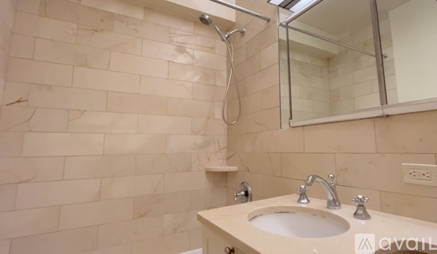 506 E 76th St 2 Beds Apartment for Rent - Photo gallery 5