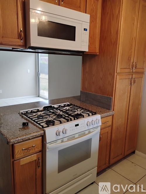 5360 Cervantes Ave 4 Beds Single Family Home for Rent - Photo gallery 2