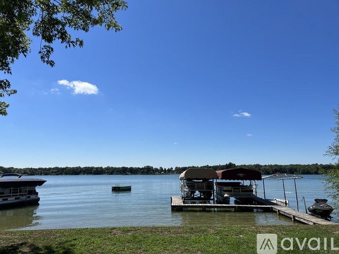 3295 Silver Lake Drive 4 Beds Single Family Home for Rent - Photo gallery 2
