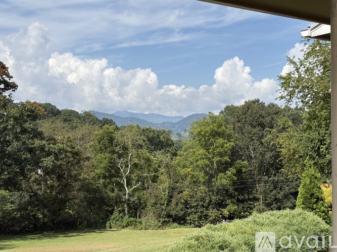 163 Messer Road 2 Beds Single Family Home for Rent - Photo gallery 4