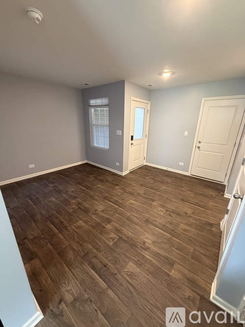 9 West Lake Court 3 Beds Townhouse for Rent - Photo gallery 2