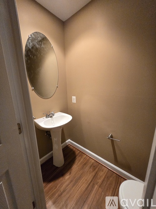 2707 Oak Leaf Court 2 Beds Condo for Rent - Photo gallery 5