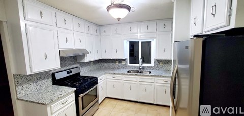89 Spring Grove Drive 3 Beds Apartment for Rent