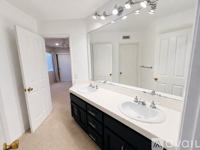 12369 Picrus Street 4 Beds Single Family Home for Rent - Photo gallery 3