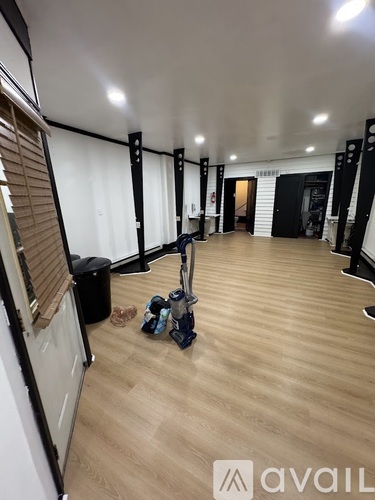17 South 5th Street Studio Apartment for Rent - Photo gallery 4