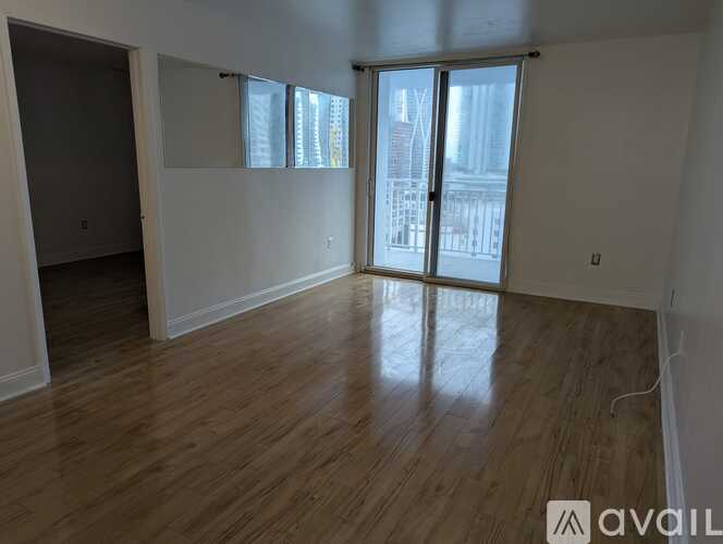 850 North Miami Avenue 2 Beds Apartment for Rent - Photo gallery 3