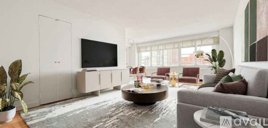 506 E 76th St 2 Beds Apartment for Rent - Photo gallery 1