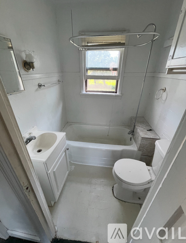 722 Hamilton Avenue 2 Beds Single Family Home for Rent - Photo gallery 5