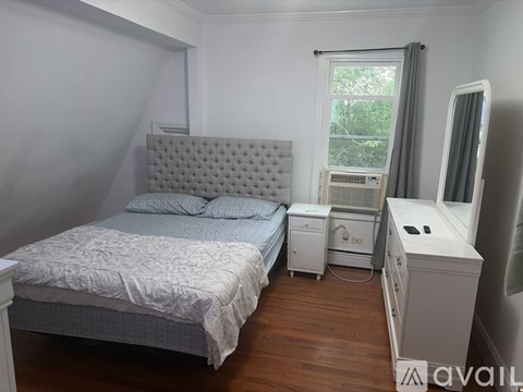 795 Nichols Avenue 2 Beds Apartment for Rent