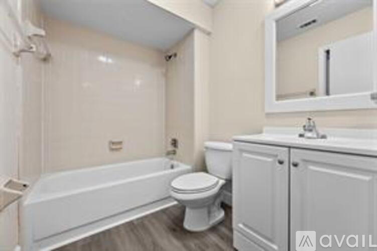 4405 Southwest 67th Terrace 1 Single Family Home for Rent - Photo gallery 5