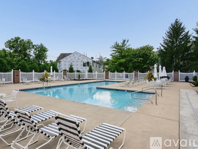 6677 Ridgefield Ct 3 Beds Single Family Home for Rent - Photo gallery 4