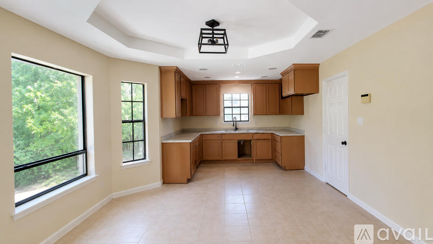 29 Old Ebony Parkway 3 Beds Single Family Home for Rent - Photo gallery 2