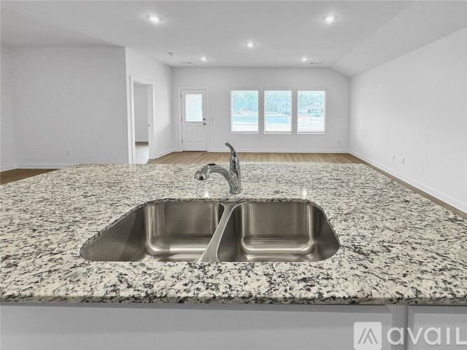3080 Rosalee Lane 4 Beds Single Family Home for Rent - Photo gallery 2
