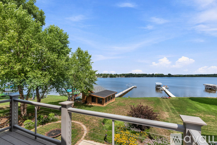 2438 Lough Lane 3 Beds Single Family Home for Rent - Photo gallery 4